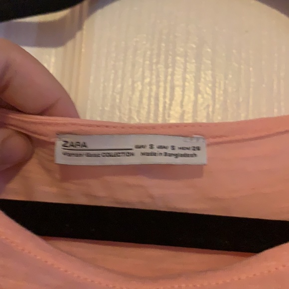 🔵Zara Bell Sleeve T-Shirt - Picture 3 of 4